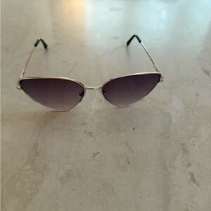 Funky women’s sunglasses